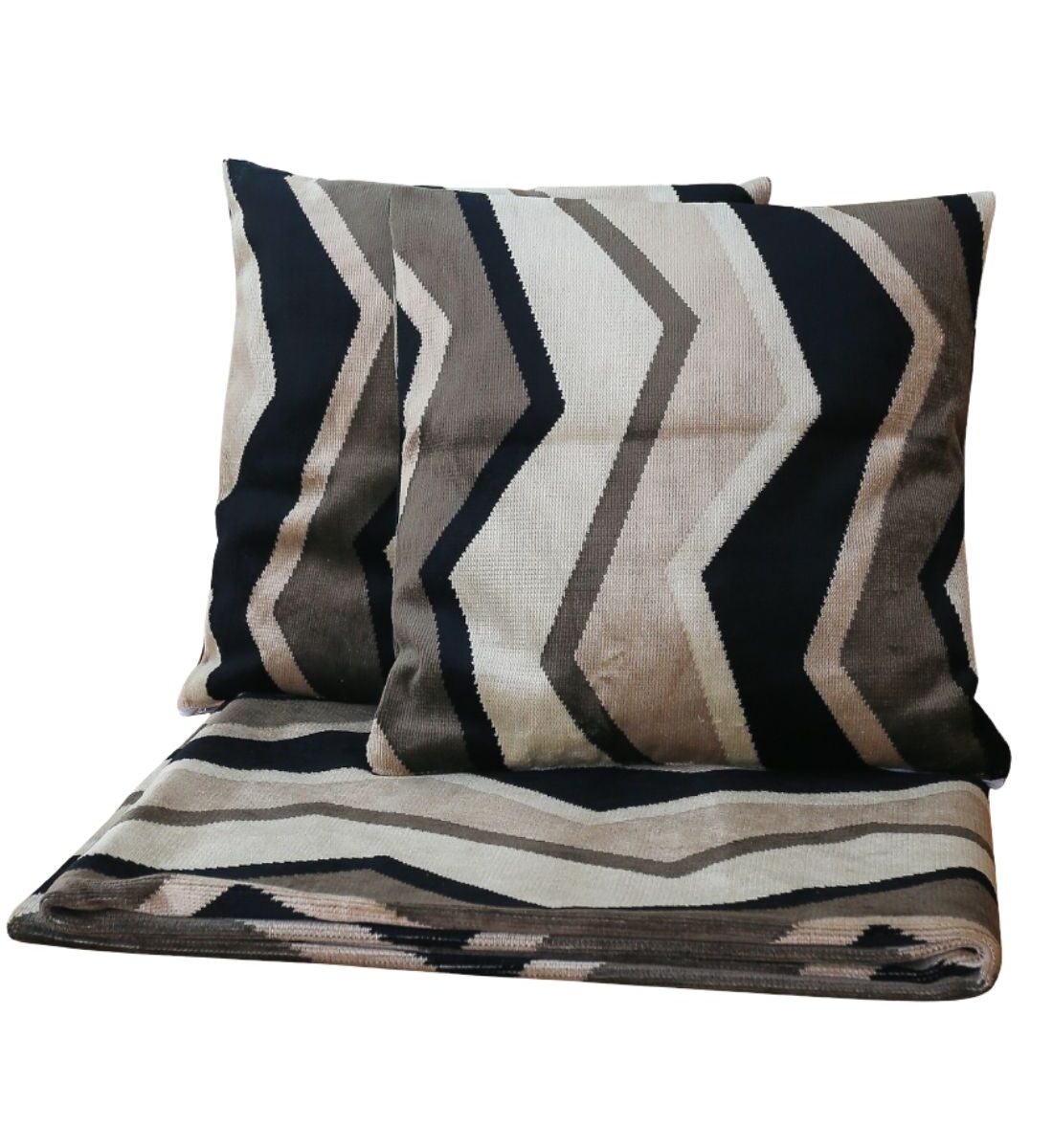 Szürke Fekete Fehér Díszpárna Szett Ágydísszel – Modern Stílus